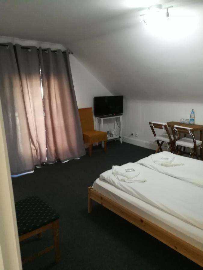 Royal Guest House II Viersen Eksteriør billede